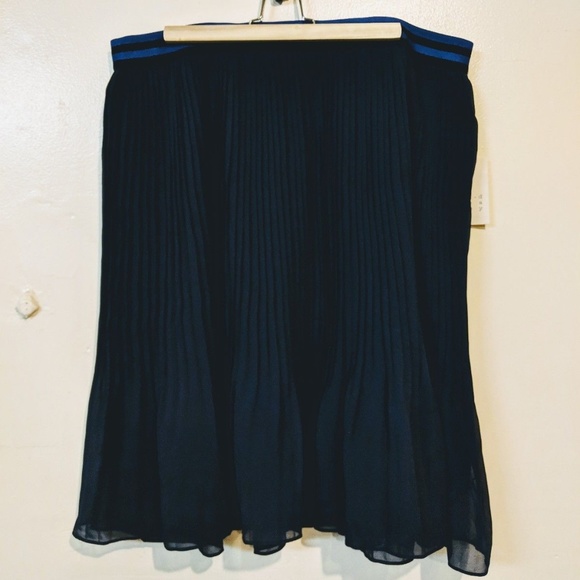 a new day Dresses & Skirts - Navy Blue Pleated Elastic Waist Skirt Career